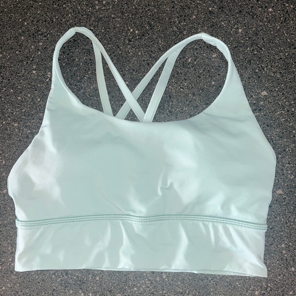 Lululemon sports bra size 4